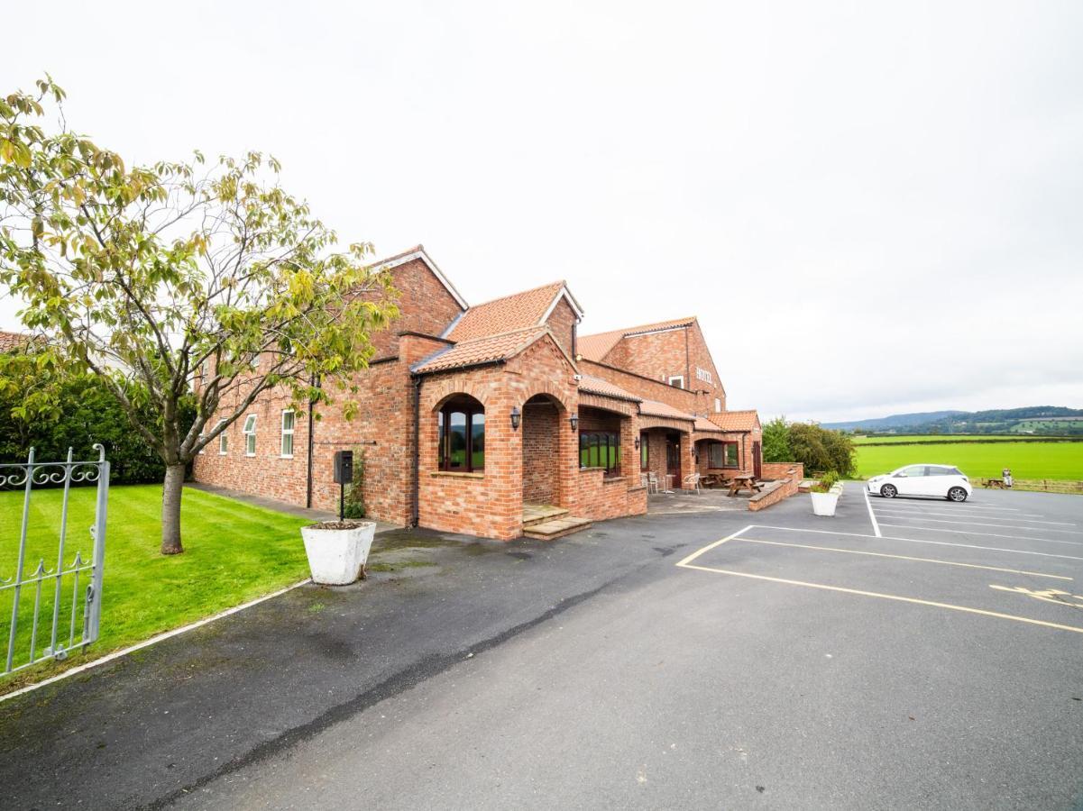 Oyo White Horse Lodge Hotel, East Thirsk Bagby Luaran gambar